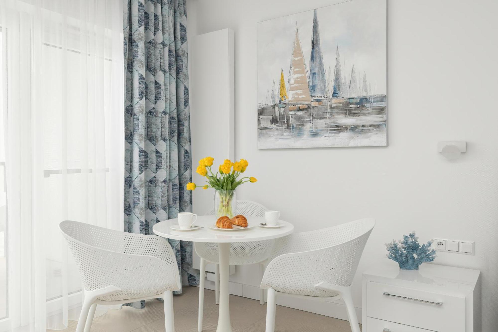 Aquamarina Prima Studio By The Beach By Noclegi Renters ミエンジズドロイェ エクステリア 写真